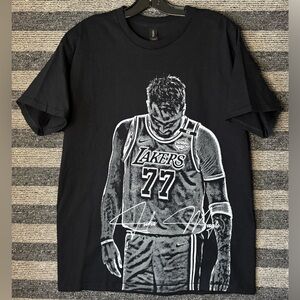 Luka Doncic Los Angeles Lakers Black T-Shirt Men’s Large